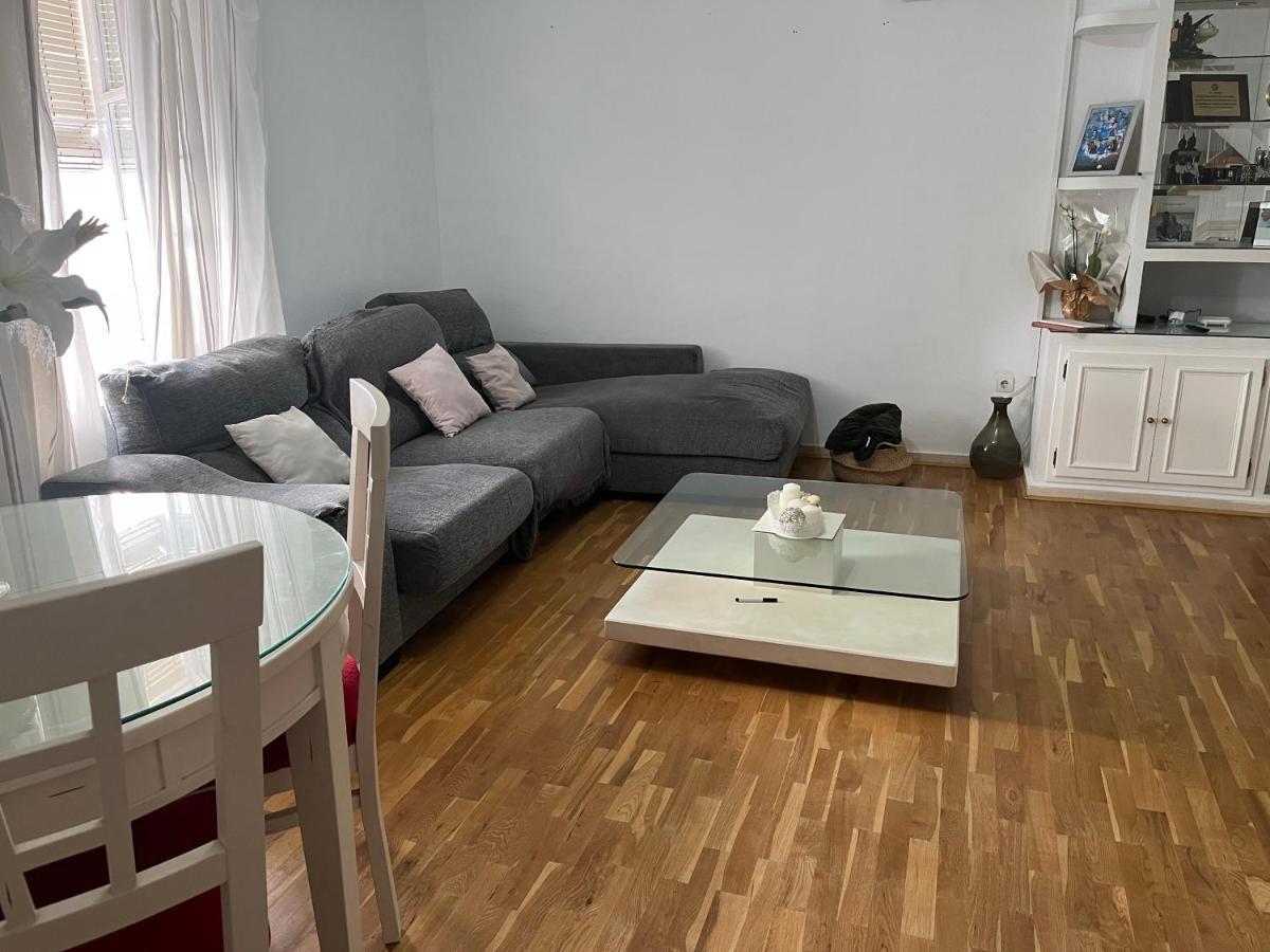 Duplex Ancha Con Wifi Y Parking Apartment Jerez de la Frontera Exterior photo