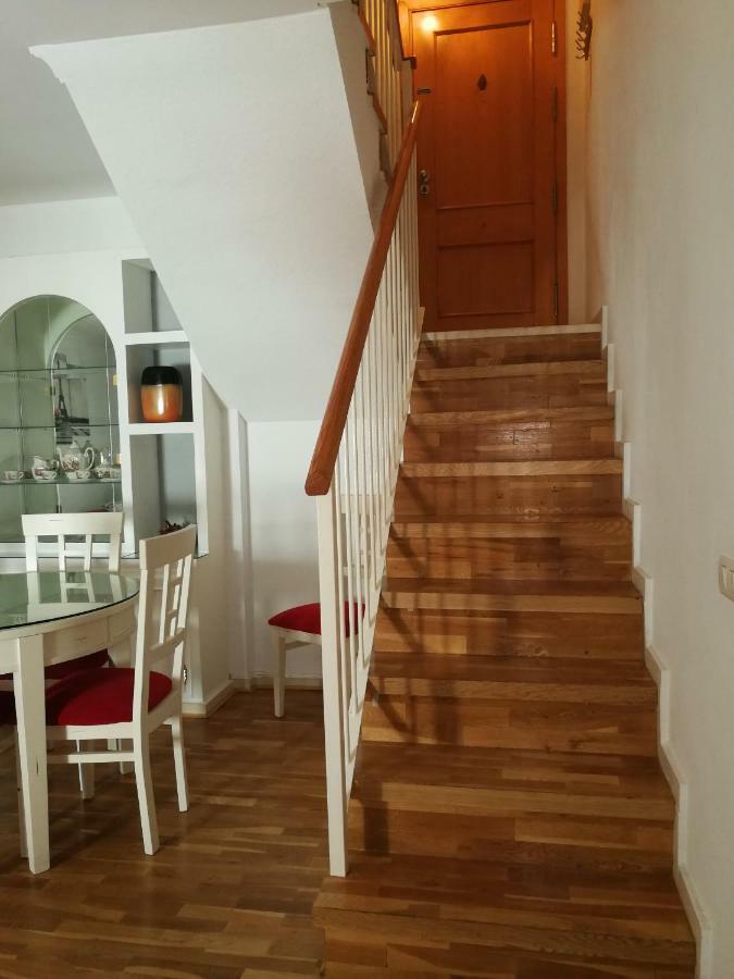 Duplex Ancha Con Wifi Y Parking Apartment Jerez de la Frontera Exterior photo